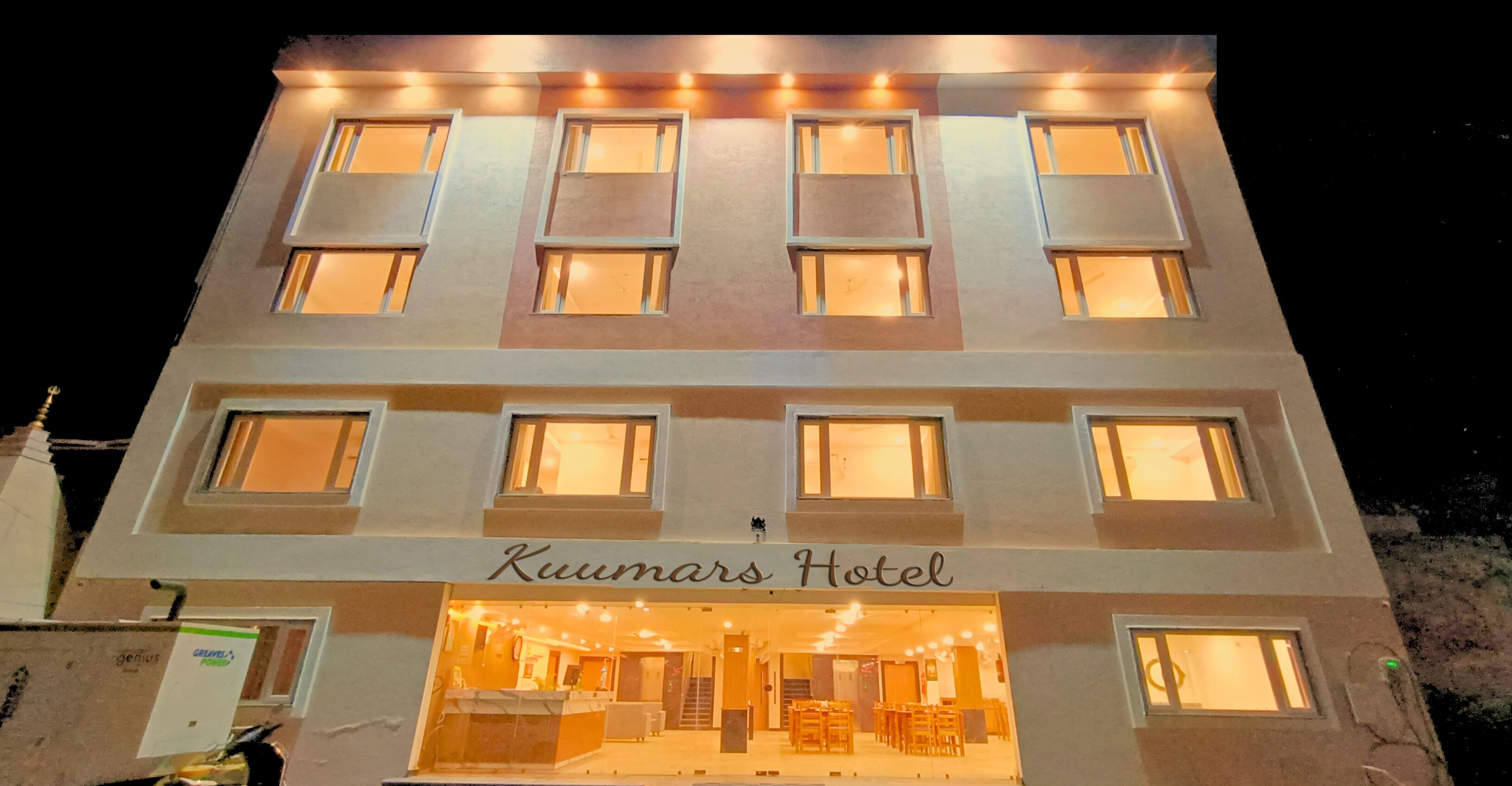 Kuumars Hotel Lobby